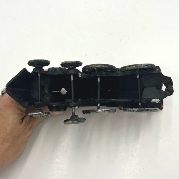 Vintage Cast Iron Toy Red/Black Train Steam Engine Locomotive 9"x2.5" - Picture 7 of 13